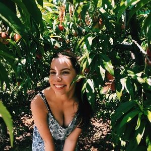 Meet your Posher, Emma